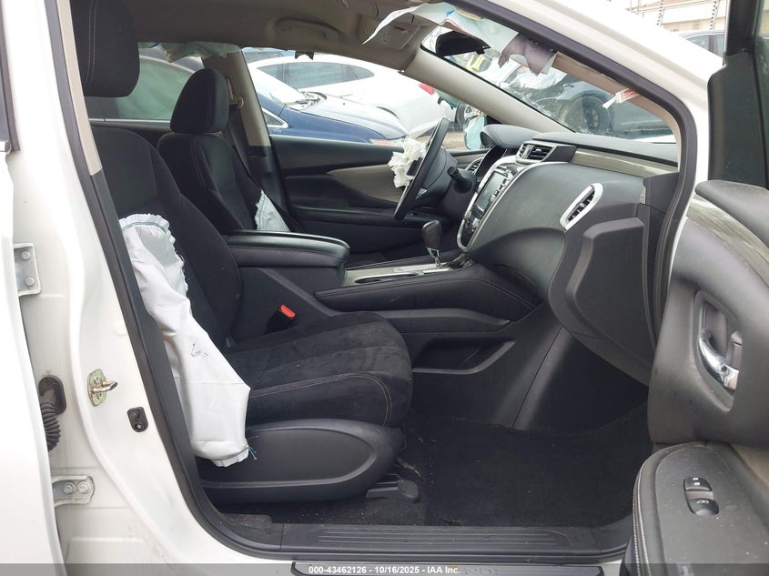 2018 NISSAN MURANO S 5N1AZ2MH0JN177007