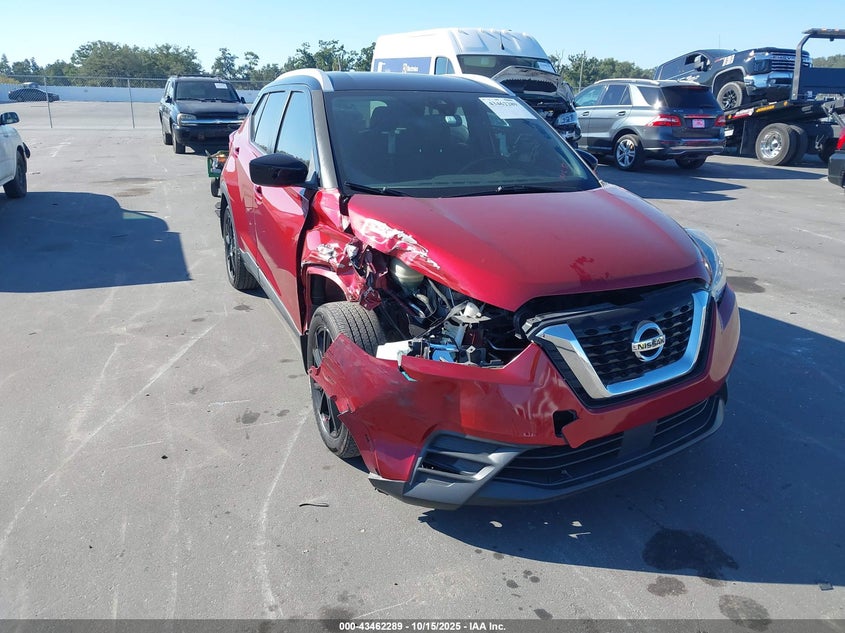 NISSAN KICKS SV XTRONIC CVT