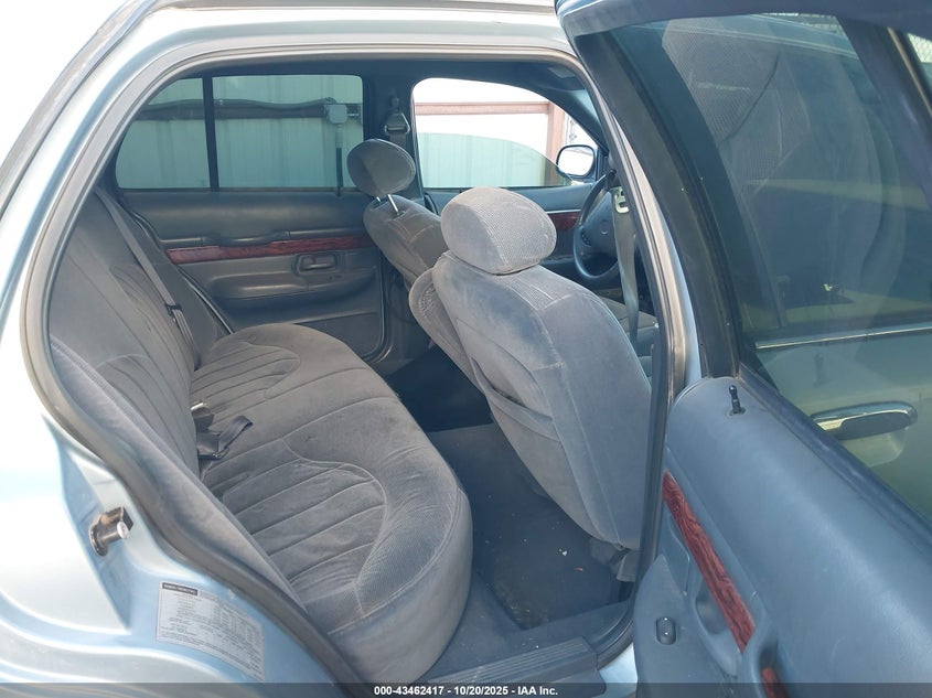 2000 Mercury Grand Marquis Gs VIN: 2MEFM74W7YX646685 Lot: 43462417