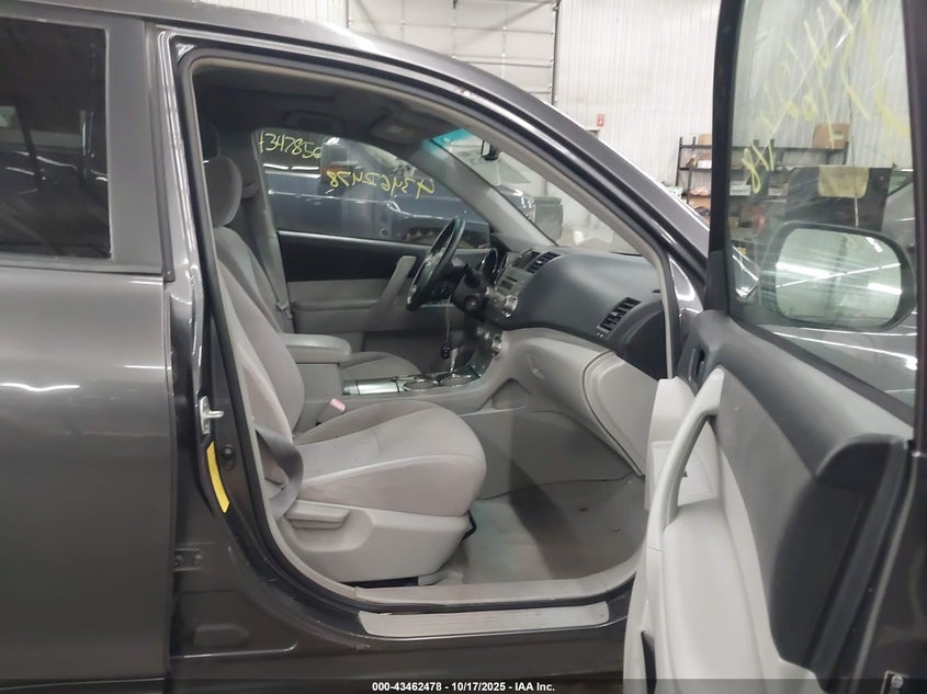 JTEDS41A882001628 2008 TOYOTA HIGHLANDER photo no. 5