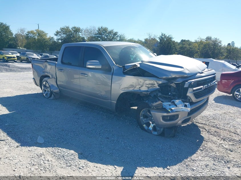 RAM 1500 BIG HORN 4X4 5 7 BOX