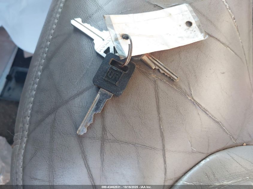 1994 GMC Suburban K1500 VIN: 1GKFK16K5RJ708372 Lot: 43462531