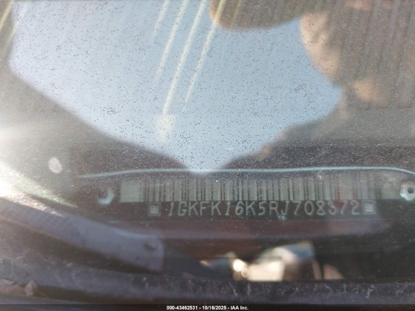 1994 GMC Suburban K1500 VIN: 1GKFK16K5RJ708372 Lot: 43462531