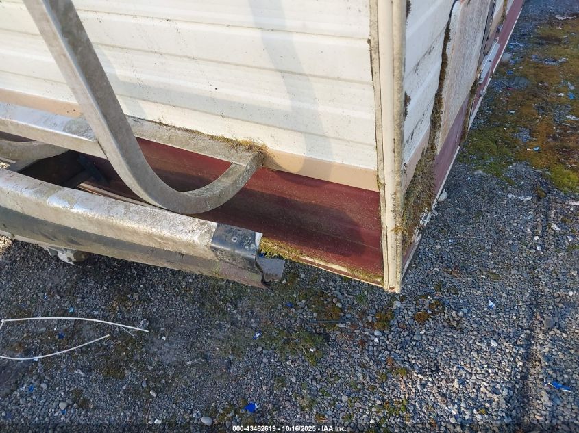 1989 Chevrolet P30 VIN: 1GBKP37W4K3335364 Lot: 43462619