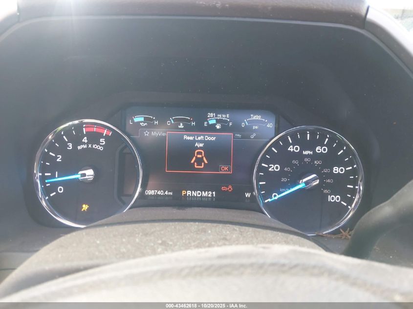 2017 Ford F-350 King Ranch VIN: 1FT8W3BT1HEF05621 Lot: 43462618