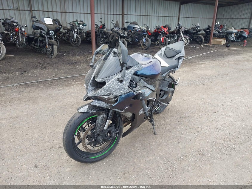 JKBZXJJ16SA018912 2025 KAWASAKI ZX photo no. 2