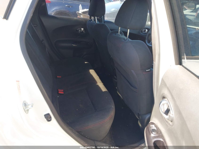 2015 NISSAN JUKE NISMO JN8AF5MV9FT557412