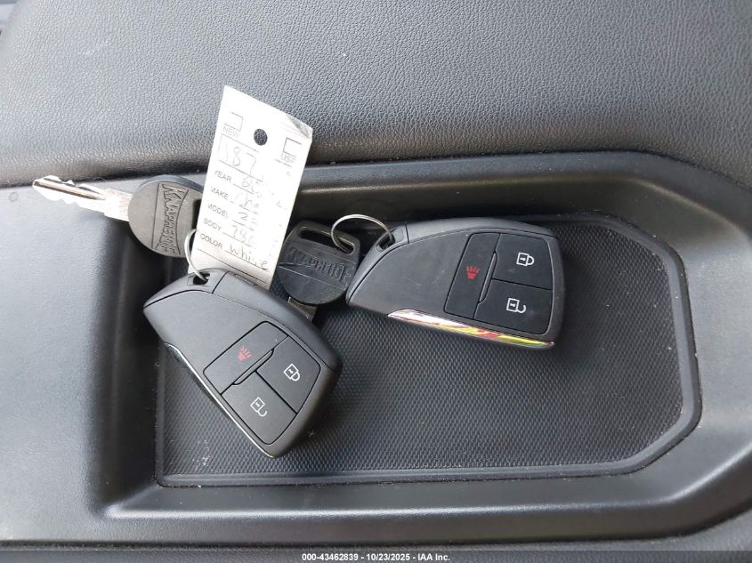 2025 Chevrolet Silverado 3500Hd Chassis Work Truck VIN: 1GB4ARE72SF187710 Lot: 43462839