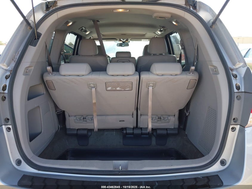 5FNRL5H62GB118308 2016 HONDA ODYSSEY photo no. 16