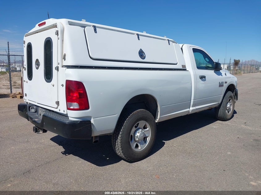 Vin: 3c6lr5at9fg658646, lot: 43957807, ram 2500 tradesman 20154