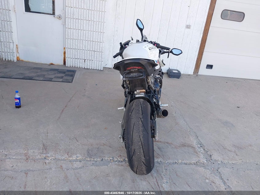 2025 BMW S 1000 RR WB10P2306S6L39121