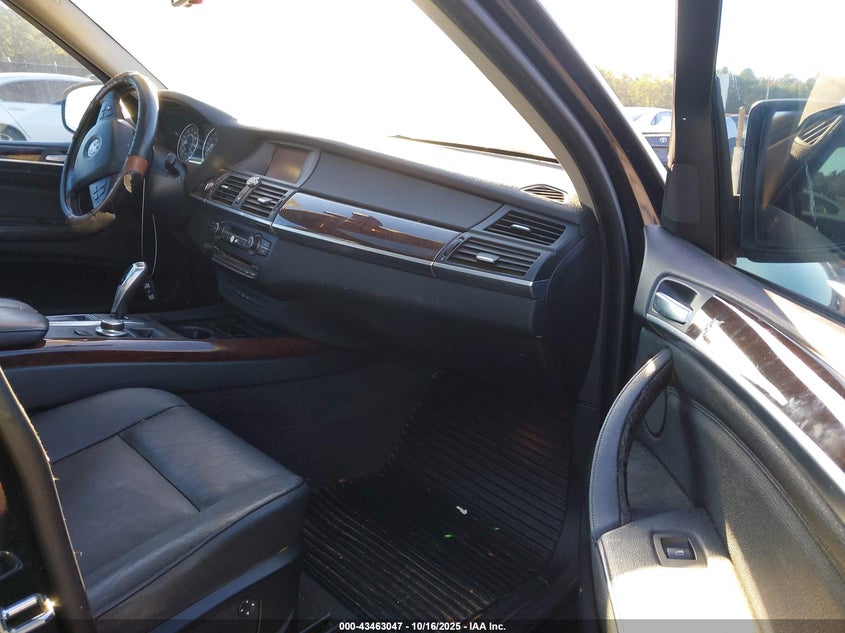 5UXFE43509L265926 2009 BMW X5 photo no. 5