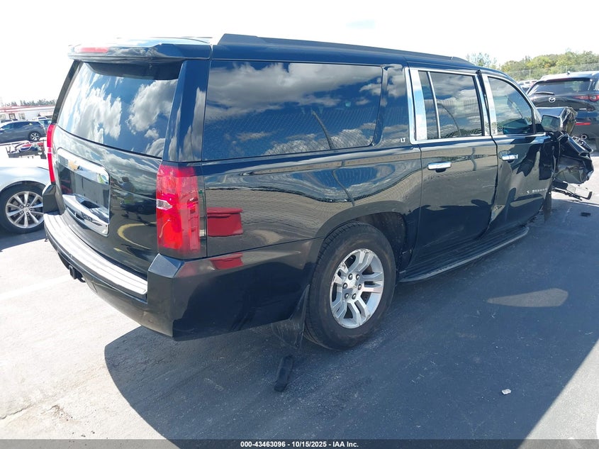 2019 CHEVROLET SUBURBAN LT 1GNSCHKC1KR307933