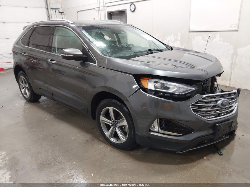 FORD EDGE TITANIUM