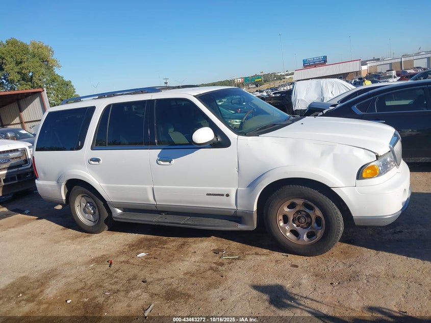 2000 Lincoln Navigator VIN: 5LMEU27A7YLJ27786 Lot: 43463272