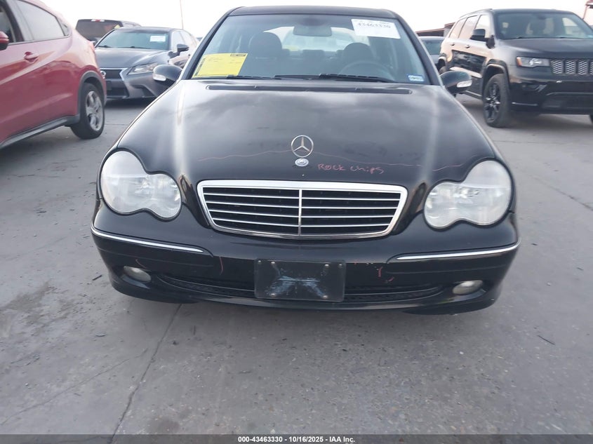 2004 Mercedes-Benz C 230 Kompressor Sport/Sport VIN: WDBRF40J34F552972 Lot: 43463330