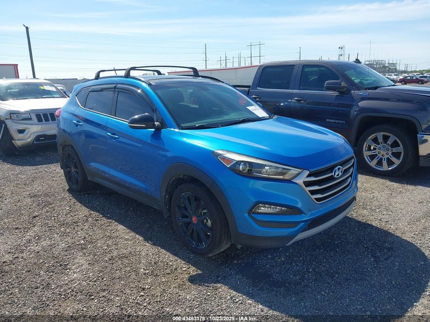 HYUNDAI TUCSON NIGHT