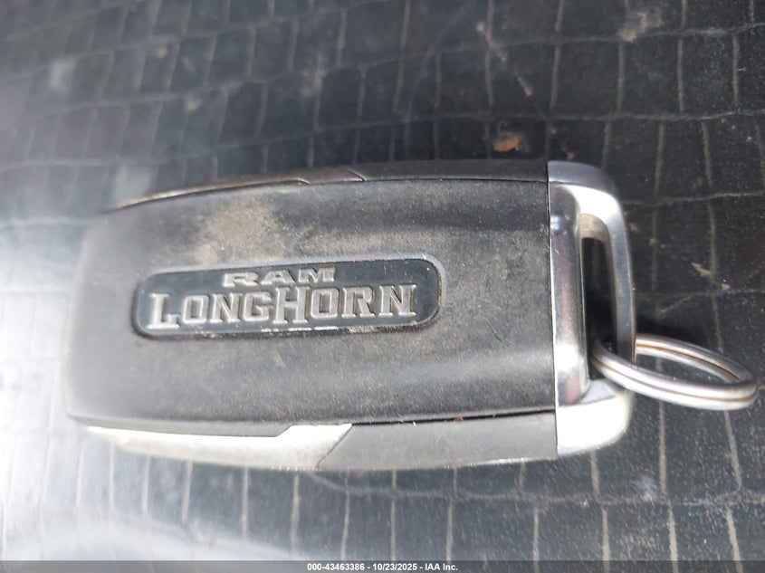 2019 Ram 3500 Longhorn 4X4 8' Box VIN: 3C63RRKL9KG542928 Lot: 43463386