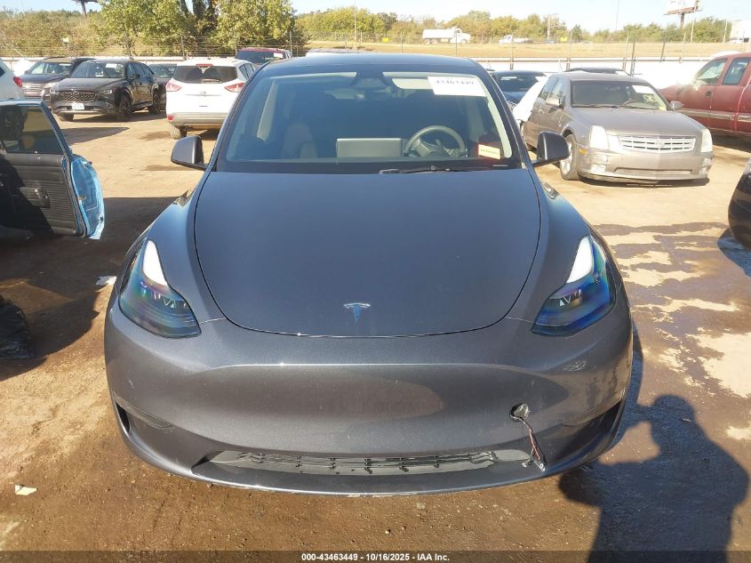 2024 Tesla Model Y Long Range Dual Motor All-Wheel Drive VIN: 7SAYGDEE0RA215113 Lot: 43463449