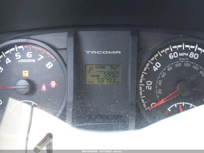 2016 TOYOTA TACOMA SR 5TFRX5GN2GX052913