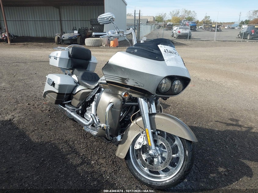 2009 HARLEY-DAVIDSON FLTRSE3 - 1HD1PV8179Y954865