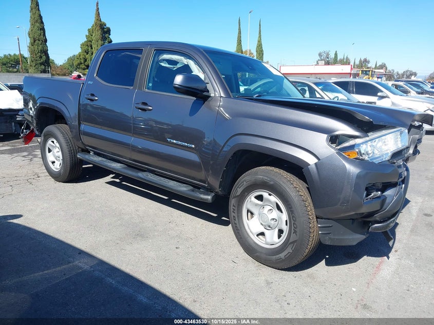 TOYOTA TACOMA SR5