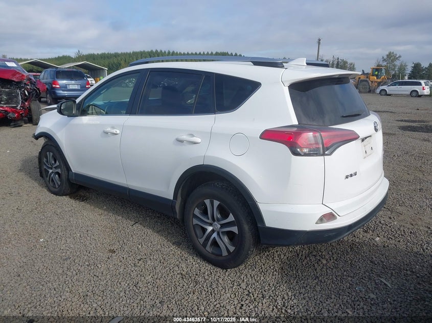 2016 TOYOTA RAV4 LE JTMBFREV9GJ069872