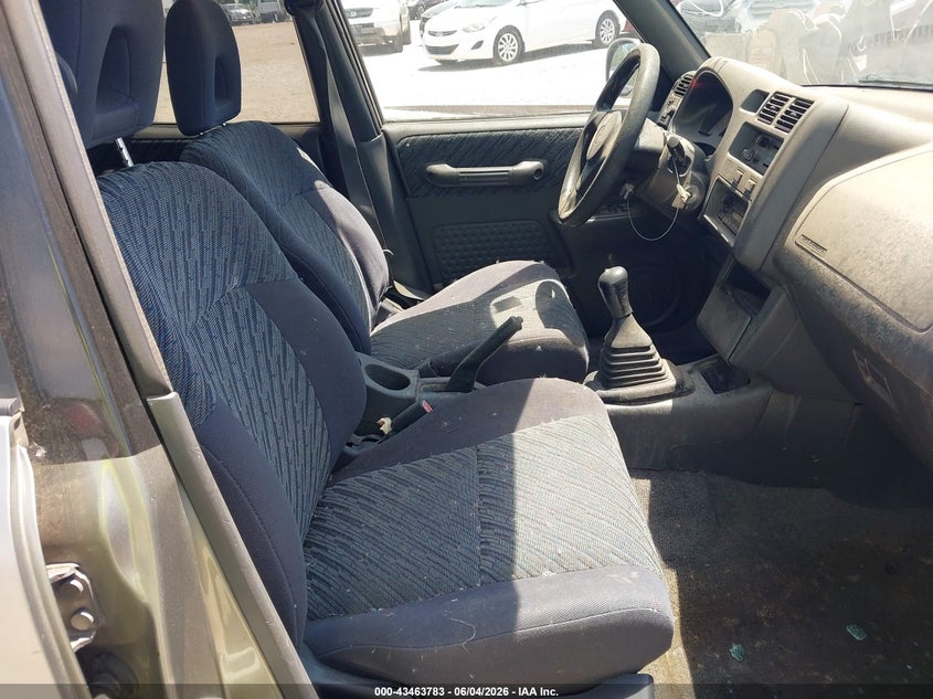 1999 TOYOTA RAV4 auction photo 5