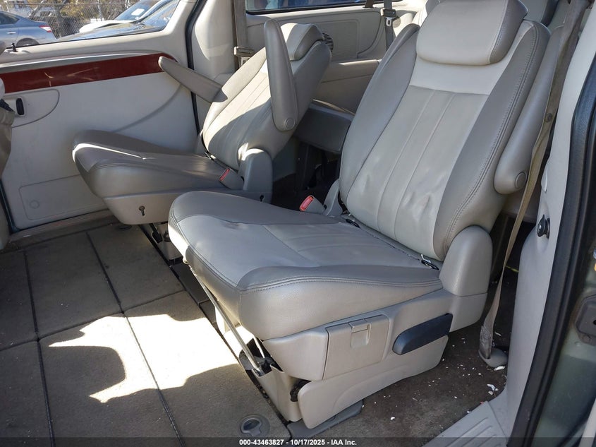 2A4GP54L76R692889 2006 CHRYSLER TOWN & COUNTRY photo no. 8