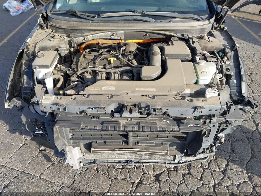 2016 HYUNDAI SONATA HYBRID SE KMHE24L17GA024341