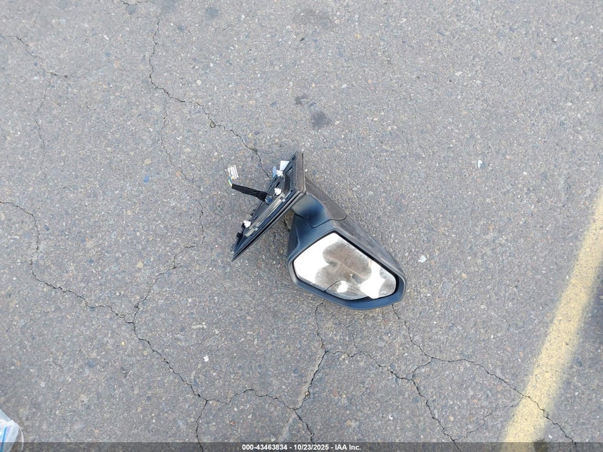 2016 HYUNDAI SONATA HYBRID SE KMHE24L17GA024341