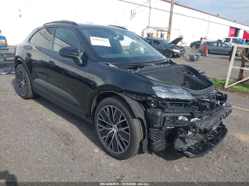 PORSCHE MACAN ELECTRIC