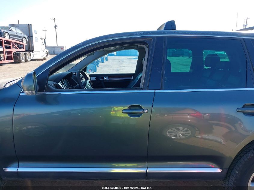 2004 Volkswagen Touareg V8 VIN: WVGCM67L74D022351 Lot: 43464096