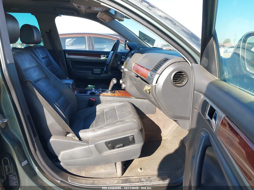WVGCM67L74D022351 2004 VOLKSWAGEN TOUAREG photo no. 5