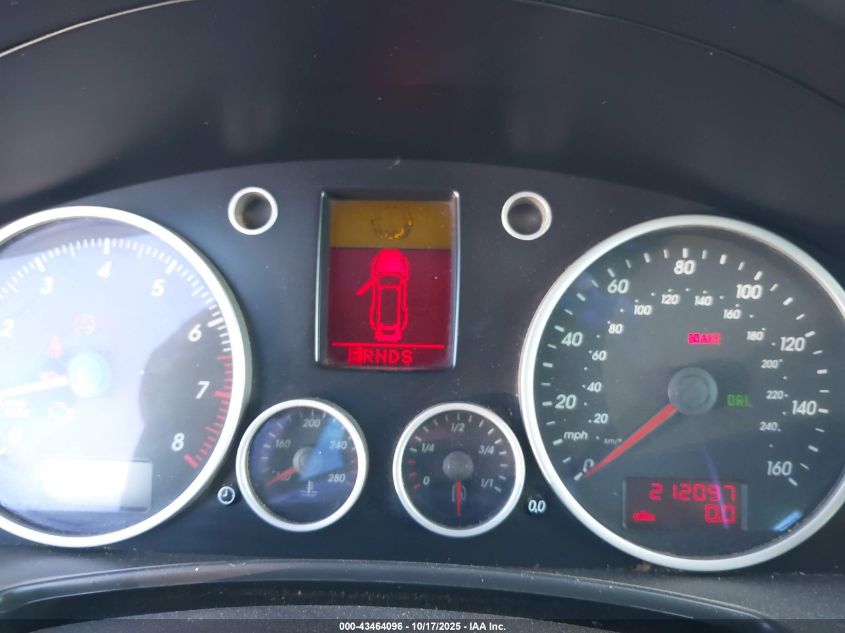 2004 Volkswagen Touareg V8 VIN: WVGCM67L74D022351 Lot: 43464096