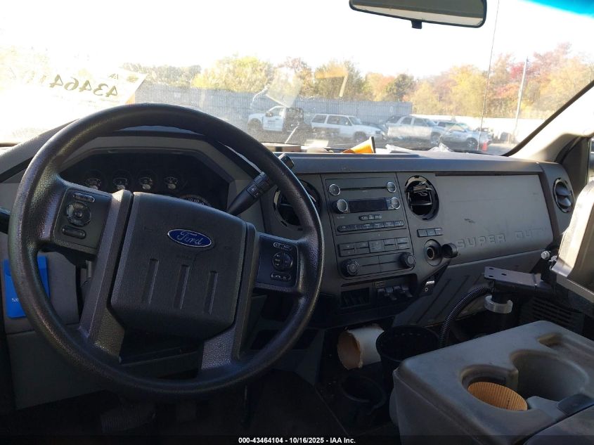 2013 Ford F-450 Chassis Xl VIN: 1FDUF4GT5DEA52090 Lot: 43464104