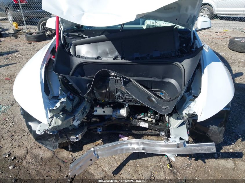 2026 Tesla Model Y Long Range Dual Motor All-Wheel Drive VIN: 7SAYGDED3TA473088 Lot: 43464253