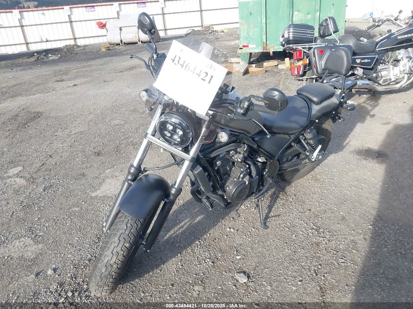 MLHPC5653L5300805 2020 HONDA CM photo no. 2