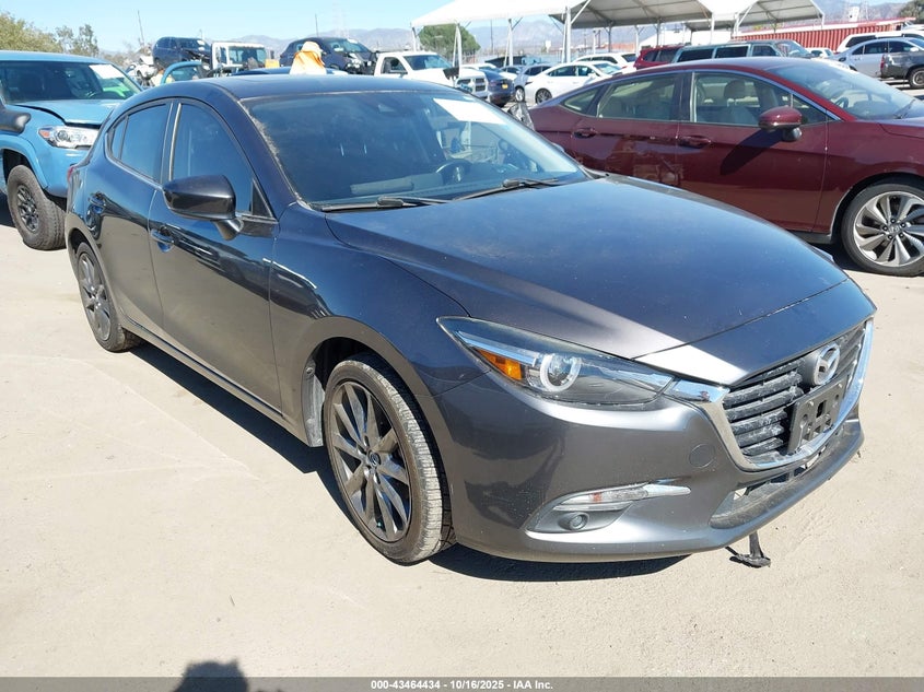 MAZDA 3 GRAND TOURING