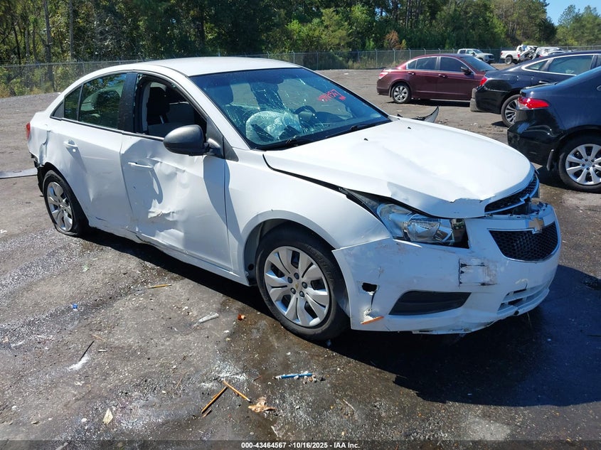 CHEVROLET CRUZE LS AUTO