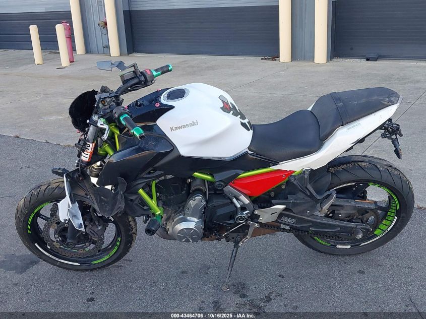 2017 Kawasaki Er650 G VIN: JKAEREG1XHDA01598 Lot: 43464706