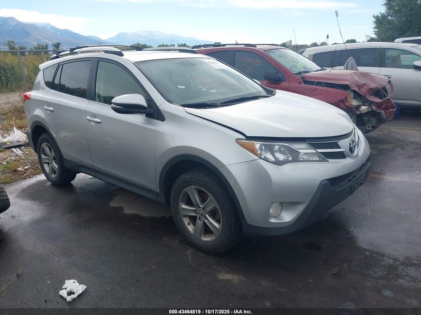 TOYOTA RAV4 XLE