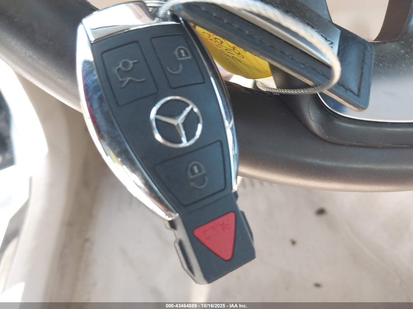 2016 MERCEDES-BENZ C 300 55SWF4JB0GU167050