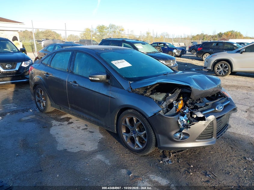 2014 FORD FOCUS SE - 1FADP3F26EL127855