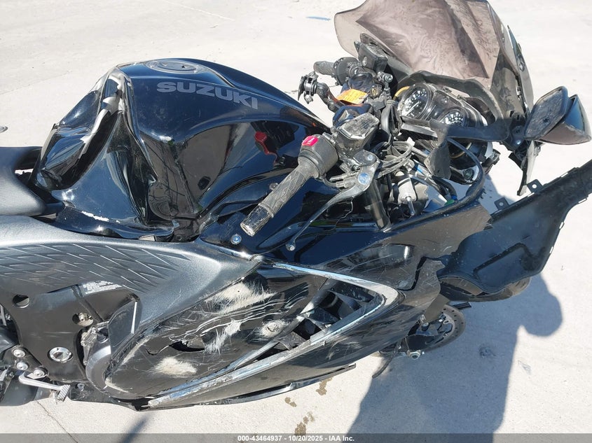 2023 Suzuki Gsx1300 Rr VIN: JS1EJ11B6P7101631 Lot: 43464937