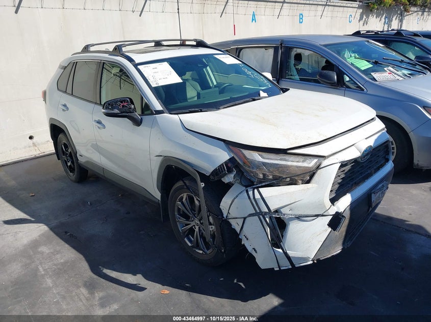 TOYOTA RAV4 HYBRID XLE PREMIUM
