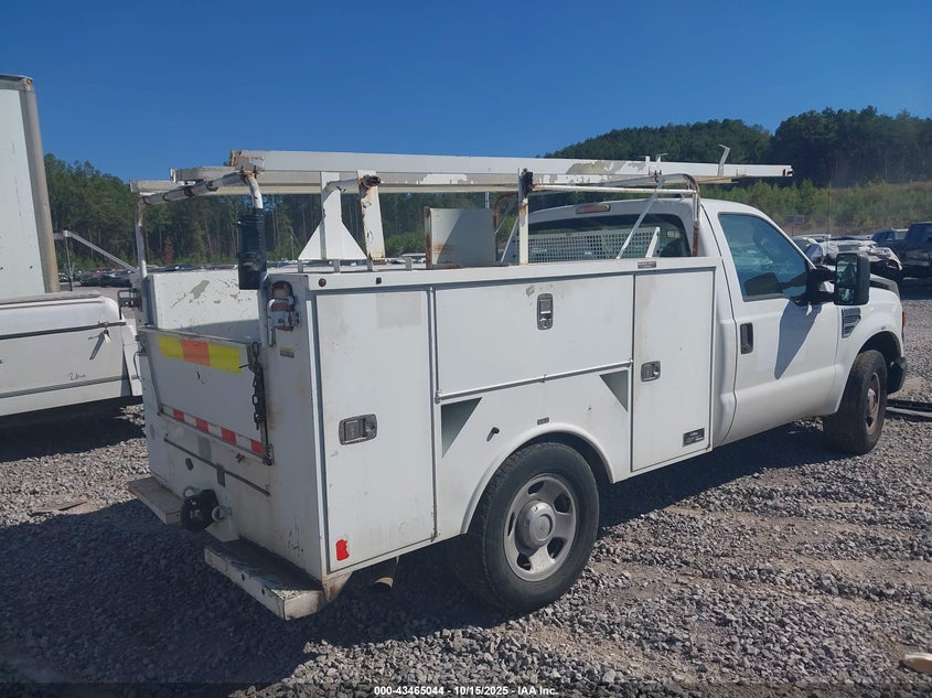 1FDWF30528EC63722 2008 FORD F350 photo no. 4