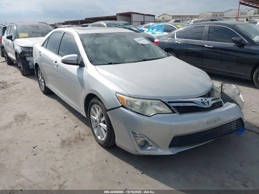 TOYOTA CAMRY XLE