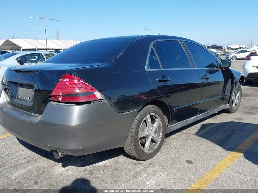 1HGCM56447A178072 2007 HONDA ACCORD photo no. 4