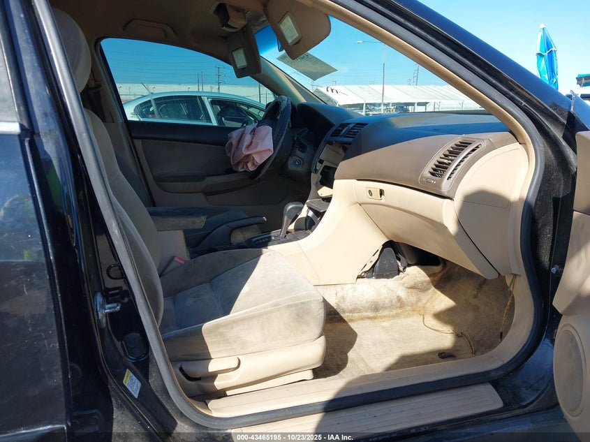 1HGCM56447A178072 2007 HONDA ACCORD photo no. 5